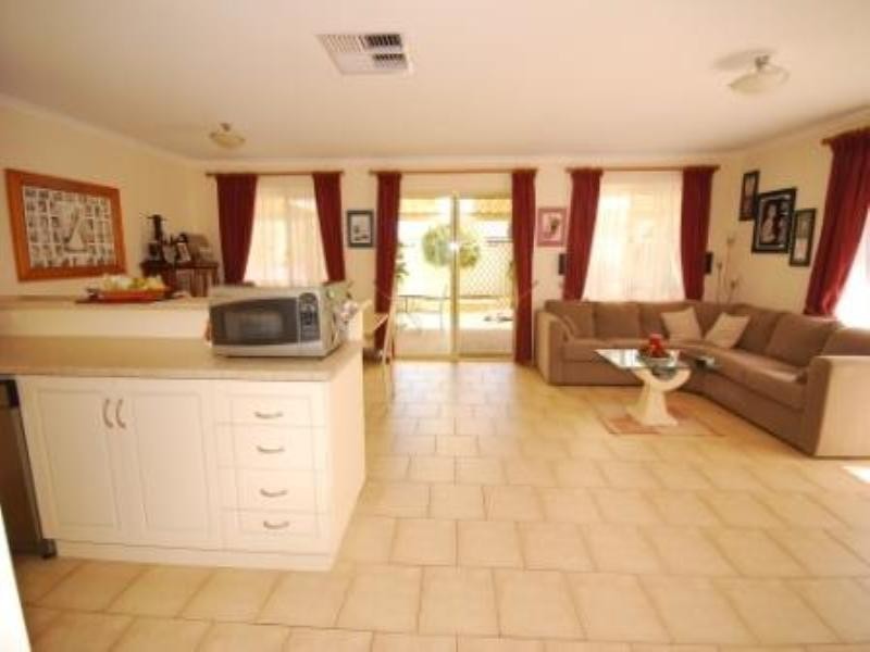 14 Grace Boulevard, Smithfield Plains SA 5114