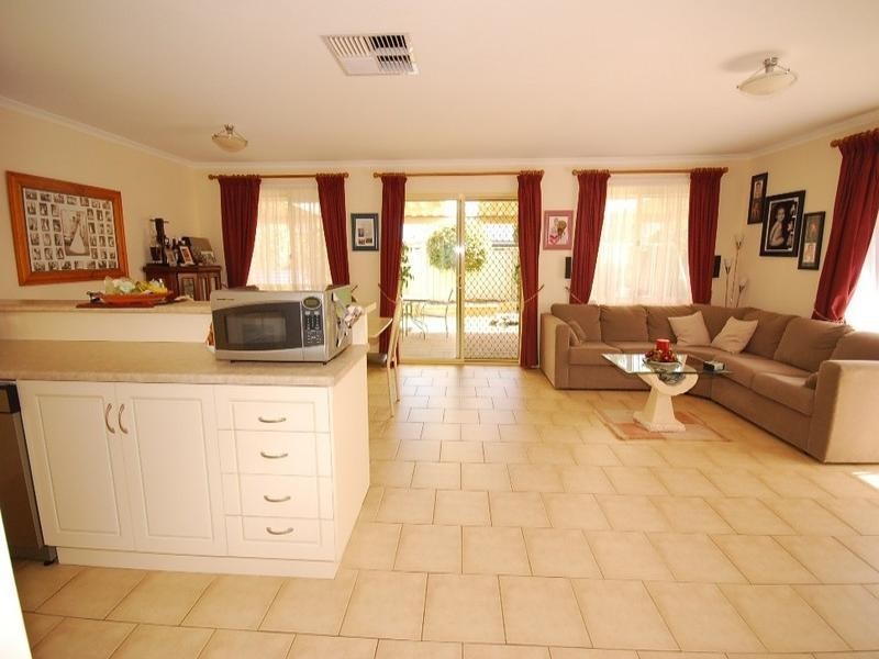 14 Grace Boulevard, Smithfield Plains SA 5114