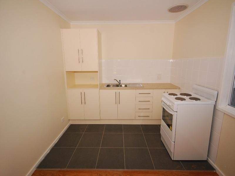 24b Bacton Street, Evanston SA 5116