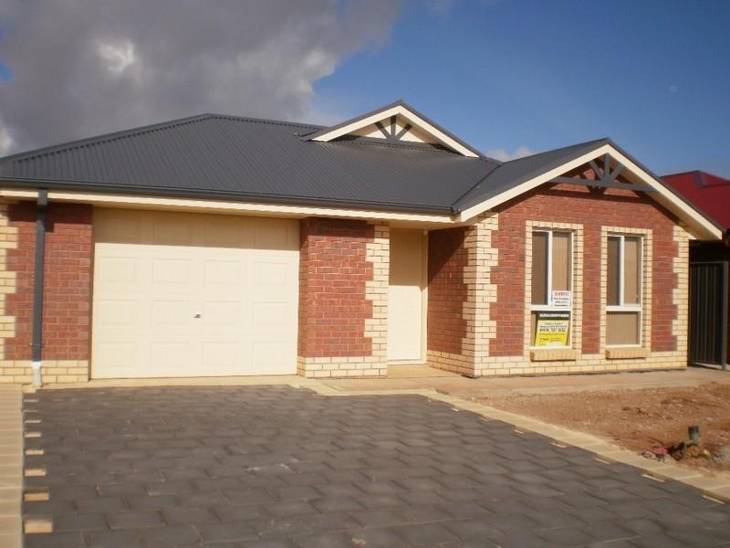 11 Jarrah Drive, Munno Para West SA 5115