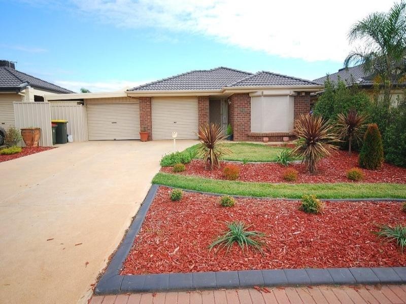 100 President Avenue, Andrews Farm SA 5114