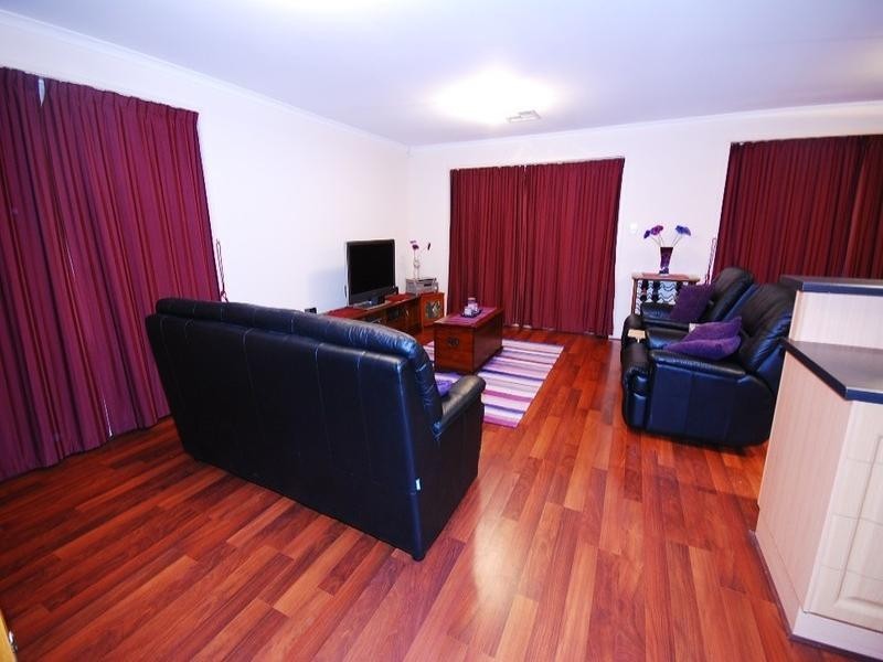 100 President Avenue, Andrews Farm SA 5114