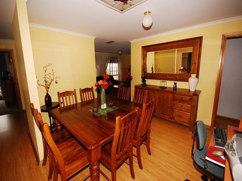 23 Honeysuckle Drive, Hillbank SA 5112