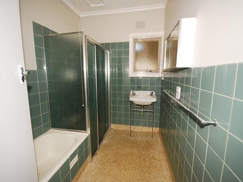 16 Haldane Street, Elizabeth Downs SA 5113