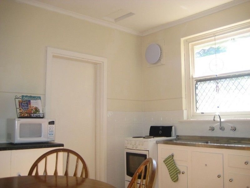 8 Kinkaid Road, Elizabeth East SA 5112