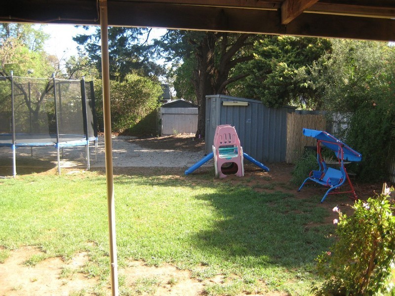 8 Kinkaid Road, Elizabeth East SA 5112