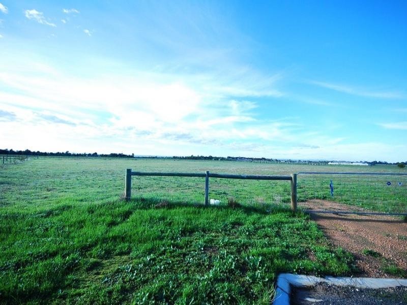 Lot 19 Constance Court, Lewiston SA 5501