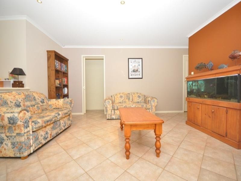 29 Goldfinch Way, Hewett SA 5118