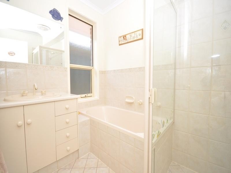 29 Goldfinch Way, Hewett SA 5118