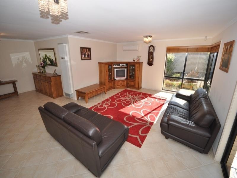 7 Falcon Crescent, Blakeview SA 5114