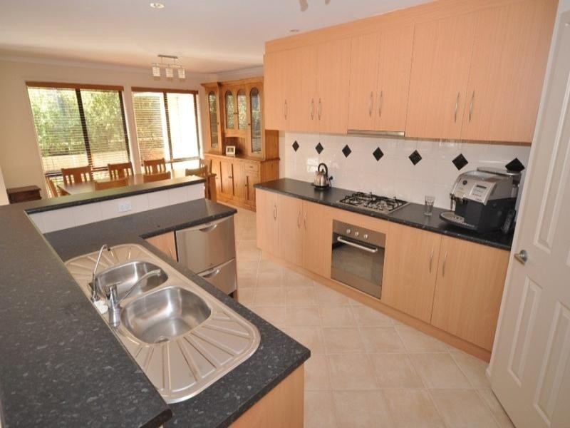 7 Falcon Crescent, Blakeview SA 5114