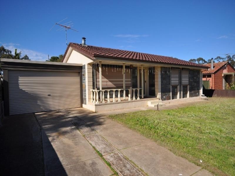 6 McCullogh Street, Elizabeth Downs SA 5113