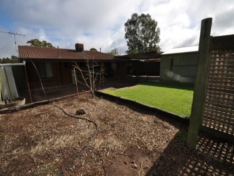 2 Douglas Street, Elizabeth Downs SA 5113