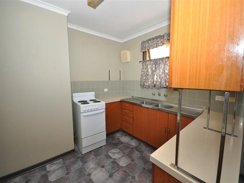 7 Burford Street, Elizabeth Downs SA 5113