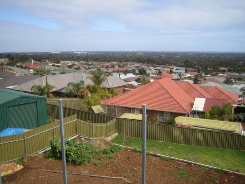 14 Modra Circuit, Hillbank SA 5112