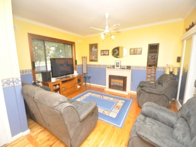 20 Campbell Road, Elizabeth Downs SA 5113