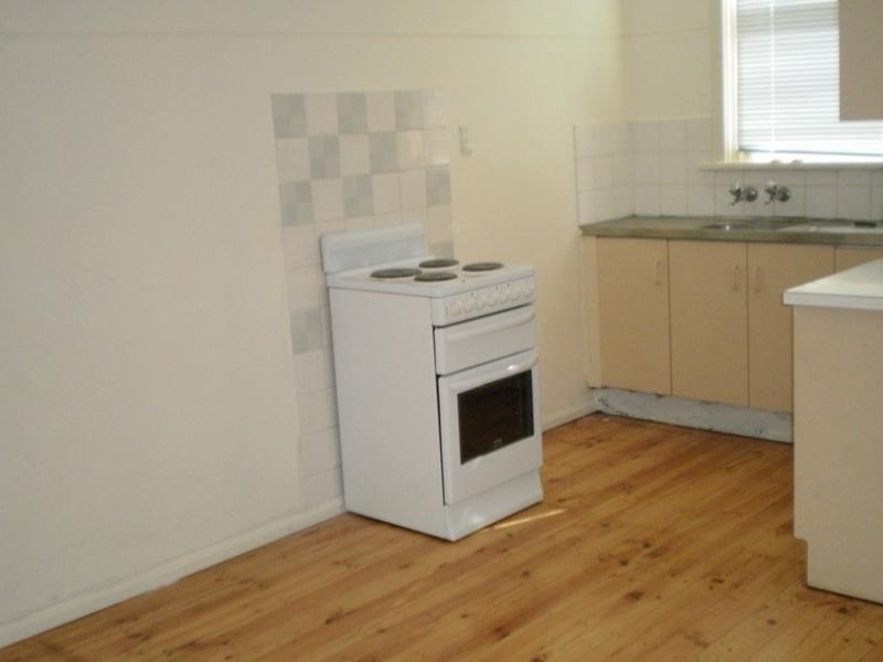 52 Hogarth Road, Elizabeth South SA 5112