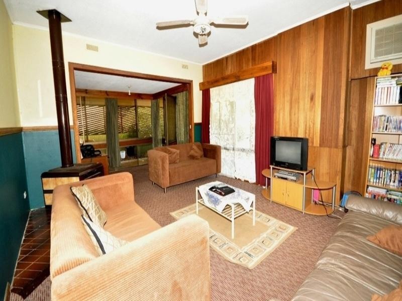 4 Parham Street, Elizabeth Downs SA 5113