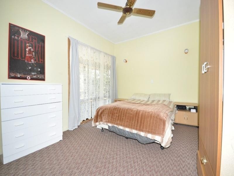 4 Parham Street, Elizabeth Downs SA 5113