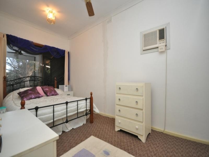 4 Parham Street, Elizabeth Downs SA 5113