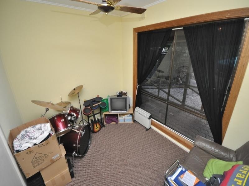 4 Parham Street, Elizabeth Downs SA 5113