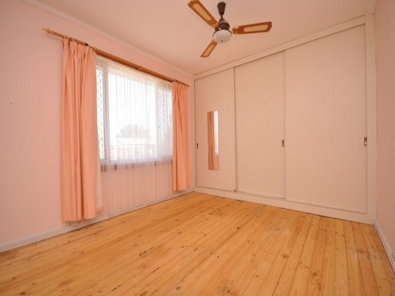 17 Brady Street, Elizabeth Downs SA 5113