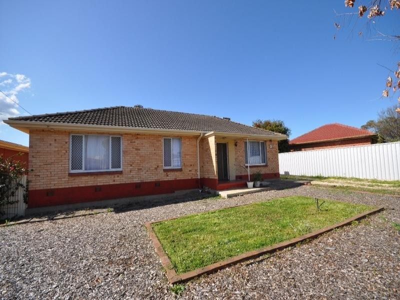17 Brady Street, Elizabeth Downs SA 5113
