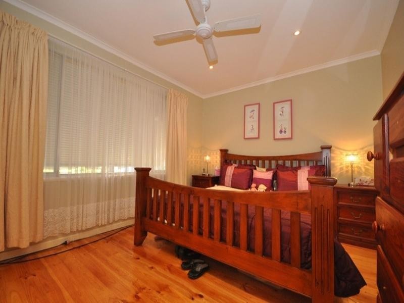 15 Middle Avenue, Paralowie SA 5108