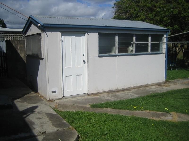 13 Windsor Avenue, Clearview SA 5085