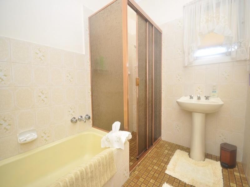 35 Hanson Road, Elizabeth Downs SA 5113