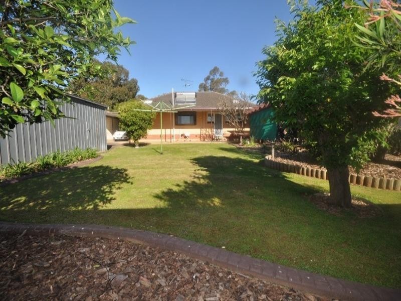 35 Hanson Road, Elizabeth Downs SA 5113