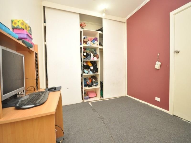 8 Collins Street, Elizabeth Downs SA 5113