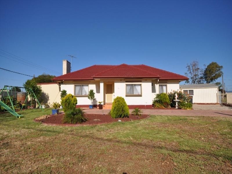 12 Torrens Crescent, Pennington SA 5013