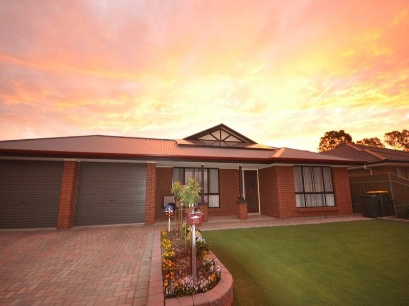 25 Eton Drive, Andrews Farm SA 5114