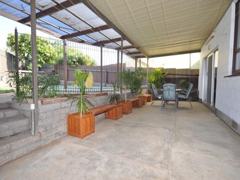 3 Gondola Grove, Para Hills SA 5096