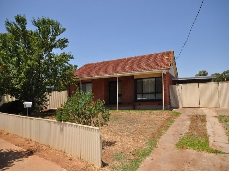 24 Blackham Crescent, Smithfield Plains SA 5114