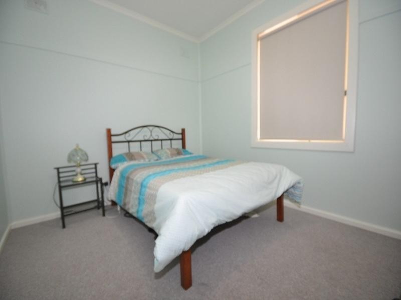 17 Burdell Street, Elizabeth Downs SA 5113