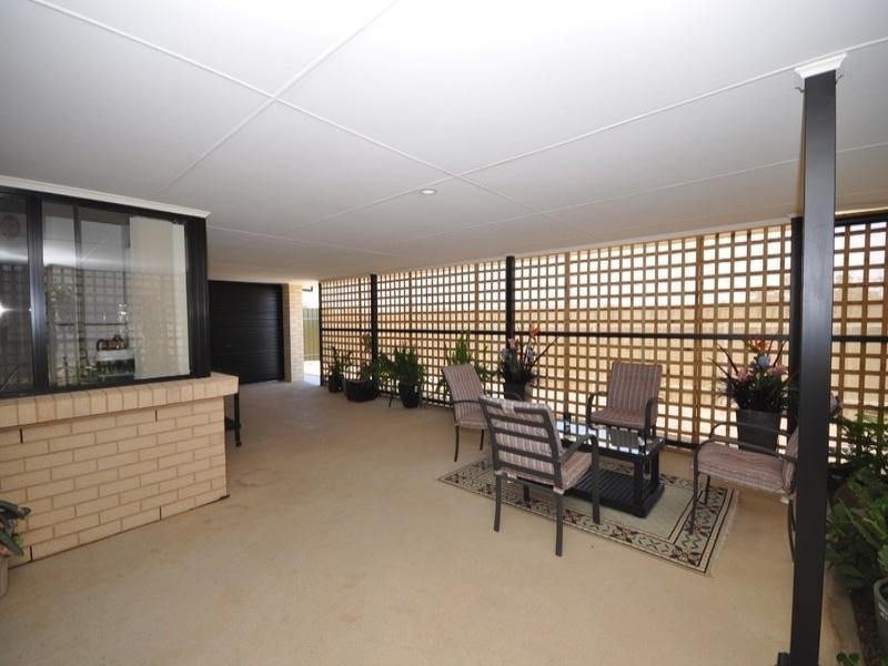 9 Everest Avenue, Andrews Farm SA 5114