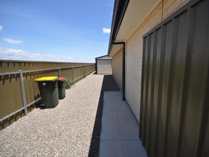 9 Everest Avenue, Andrews Farm SA 5114