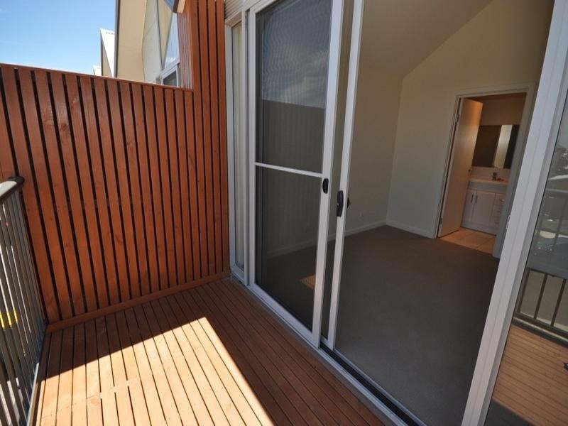 3 Everard Court, Mawson Lakes SA 5095