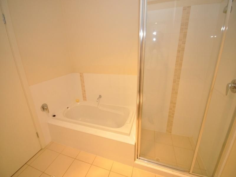 3 Everard Court, Mawson Lakes SA 5095