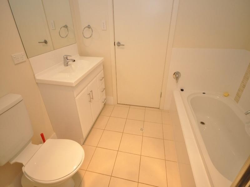 3 Everard Court, Mawson Lakes SA 5095