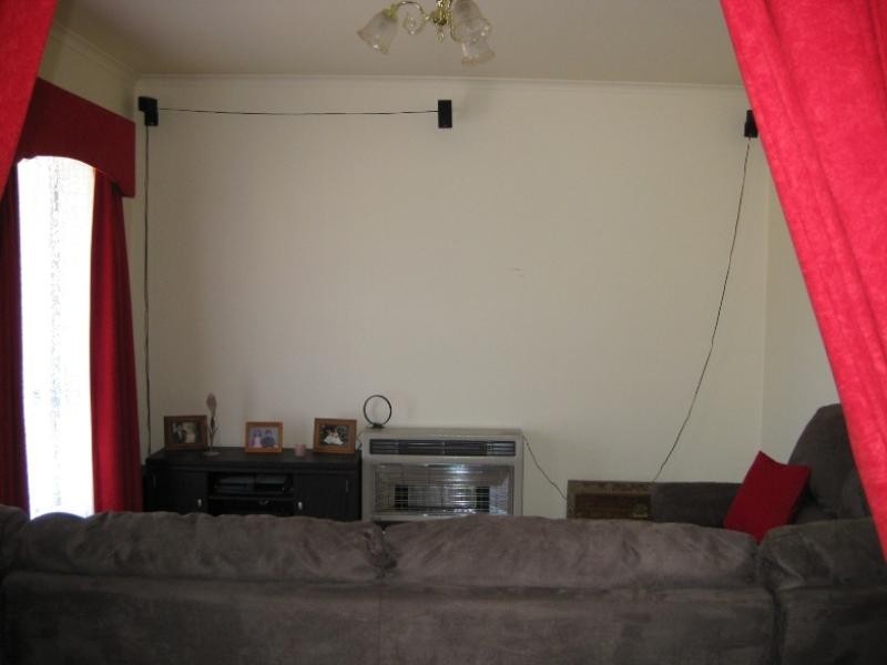 1 Winston Crescent, Hillbank SA 5112