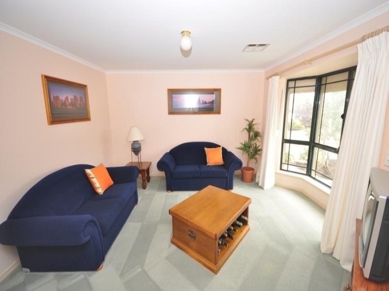 5 Charles Way, Hillbank SA 5112