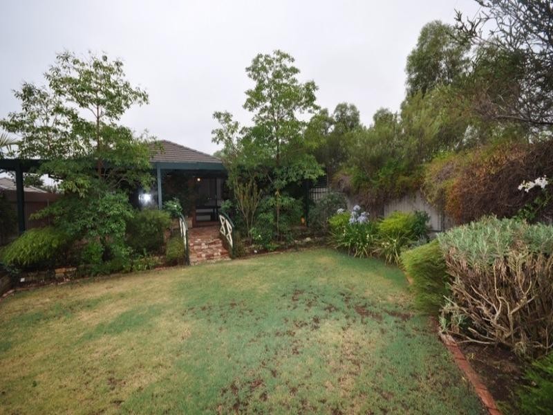 5 Charles Way, Hillbank SA 5112