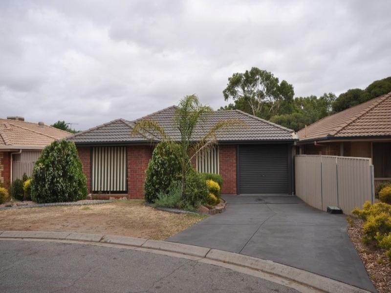 4 Daintree Walk, Blakeview SA 5114