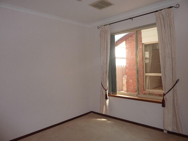 45 Springhill Avenue, Oakden SA 5086