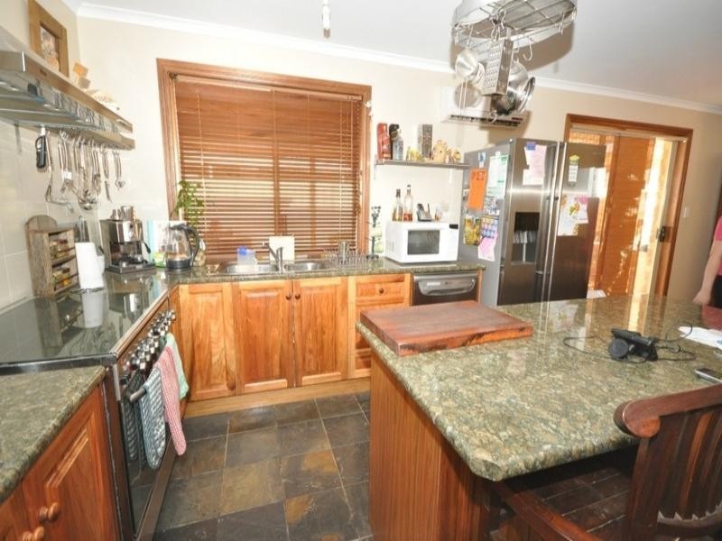 6 McLaren Court, Munno Para West SA 5115