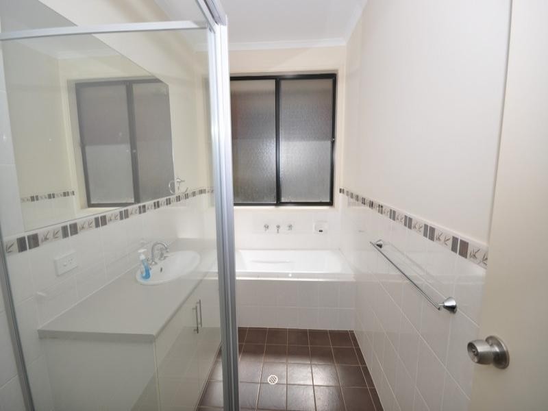 1 Eton Drive, Andrews Farm SA 5114