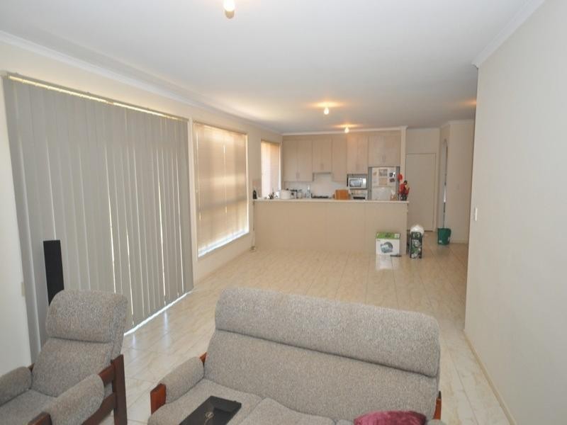 1 Eton Drive, Andrews Farm SA 5114